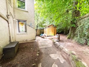 Photo 4- click for photo gallery